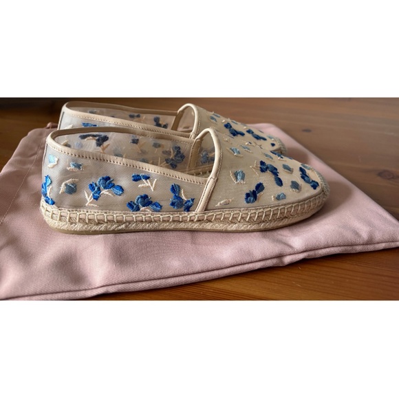 Stuart Weitzman Floral Mesh Espadrilles – Brand New with Dust Bag - Picture 6 of 15